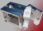 Aluminium-Frästeil für die Umweltmesstechnik mit PTFE-Einsatzstückmessblock für Messung von pH-Wert und elektrischer Leitfähigkeit